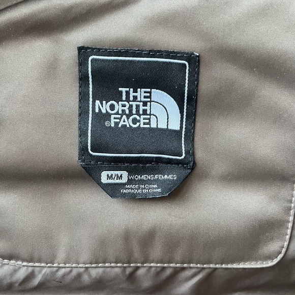 North face Hyvent coat Beautiful Brown cooper color - Picture 9 of 10